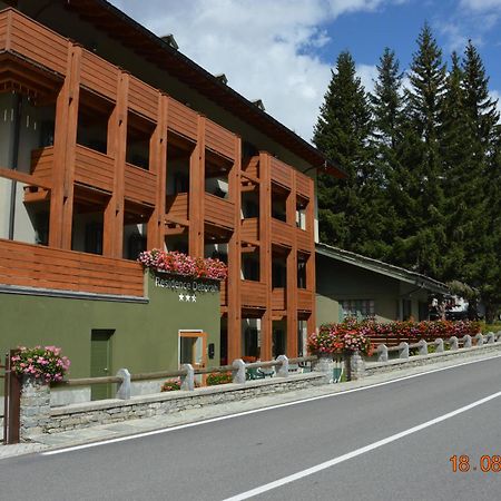 Residence Deborah Madesimo Εξωτερικό φωτογραφία