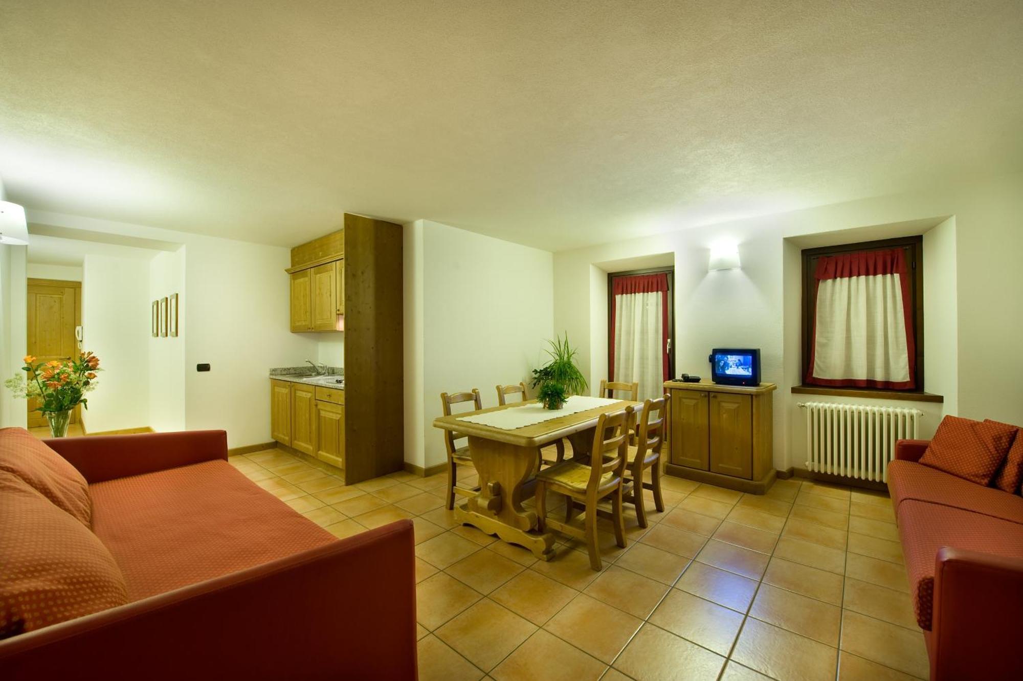 Residence Deborah Madesimo Εξωτερικό φωτογραφία