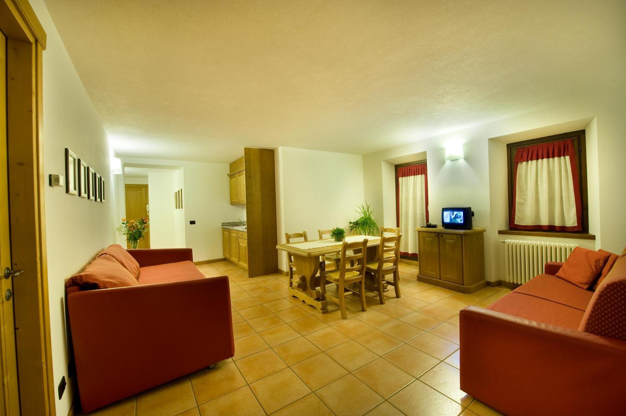 Residence Deborah Madesimo Εξωτερικό φωτογραφία